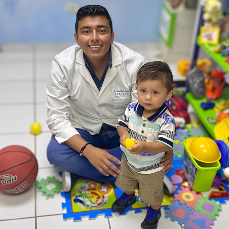 Miembro Activo de Asociación del Dr. Luis Obeth Reyna